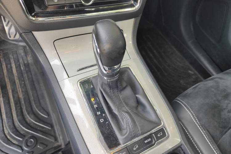 Used Roewe RX5 New Energy 2019 eRX5 50T Internet Superior Smart Edition Gear Lever