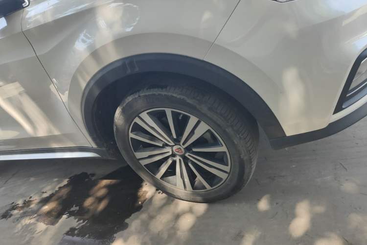 Used Roewe RX5 New Energy 2019 eRX5 50T Internet Superior Smart Edition Right Front Wheel Hub