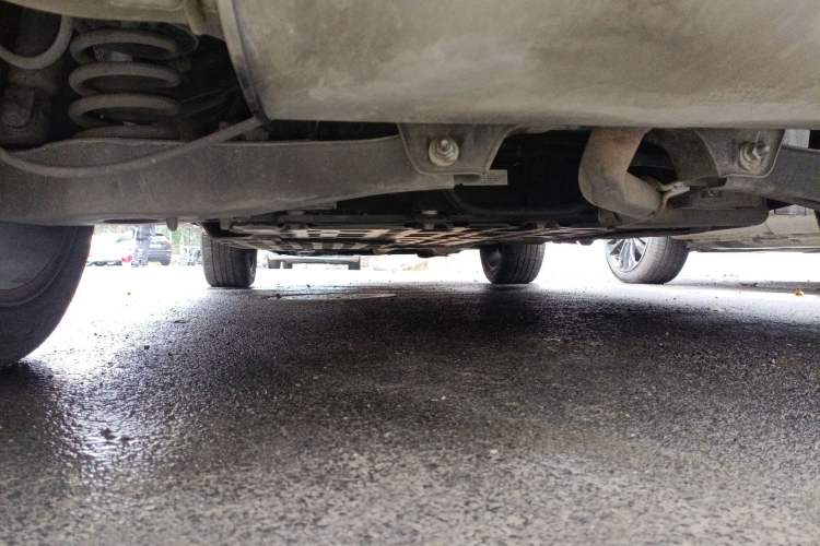 Used Roewe RX5 New Energy 2019 eRX5 50T 4G Connected Excellence Edition Chassis Rear