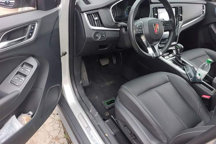 Used Roewe RX5 New Energy 2019 eRX5 50T 4G Connected Excellence Edition Driver Seat