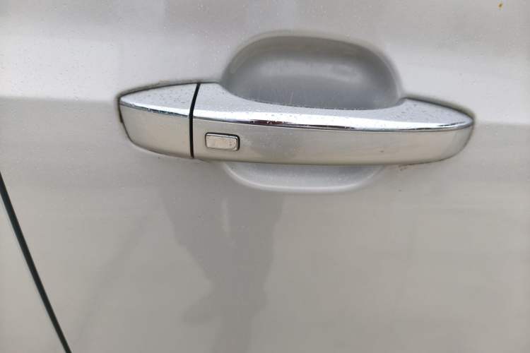 Used Roewe RX5 New Energy 2019 eRX5 50T 4G Connected Excellence Edition Exterior 7