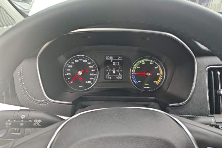 Used Roewe RX5 New Energy 2019 eRX5 50T 4G Connected Excellence Edition Instrument Cluster