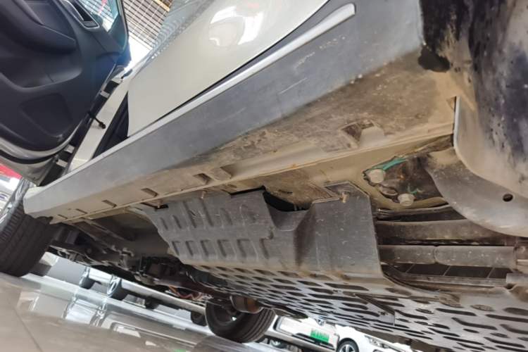 Used Roewe RX5 New Energy 2019 eRX5 50T 4G Connected Excellence Edition Left Side Sill