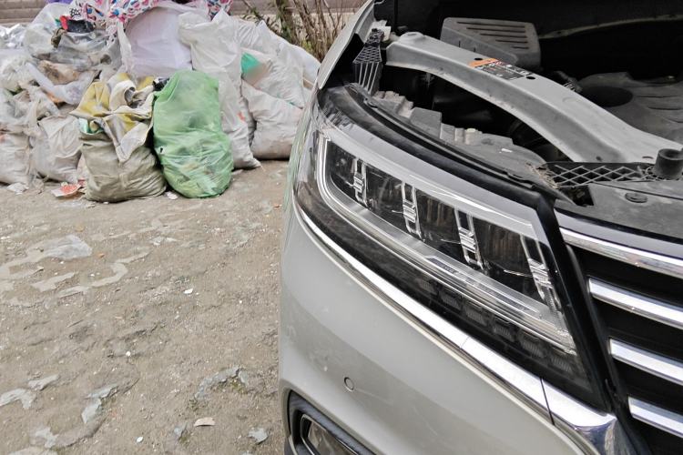 Used Roewe RX5 New Energy 2019 eRX5 50T Internet-Enhanced Flagship Edition Right Front Headlight