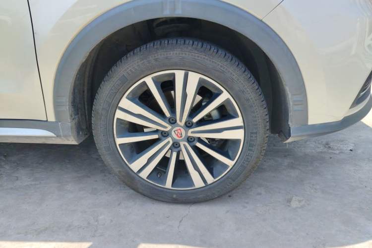 Used Roewe RX5 New Energy 2019 eRX5 50T 4G Connected Excellence Edition Right Front Wheel Hub