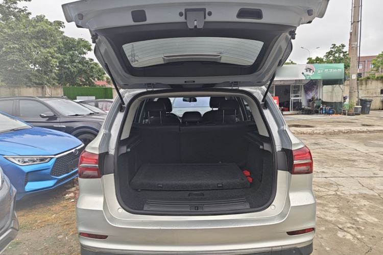 Used Roewe RX5 New Energy 2019 eRX5 50T 4G Connected Excellence Edition Trunk