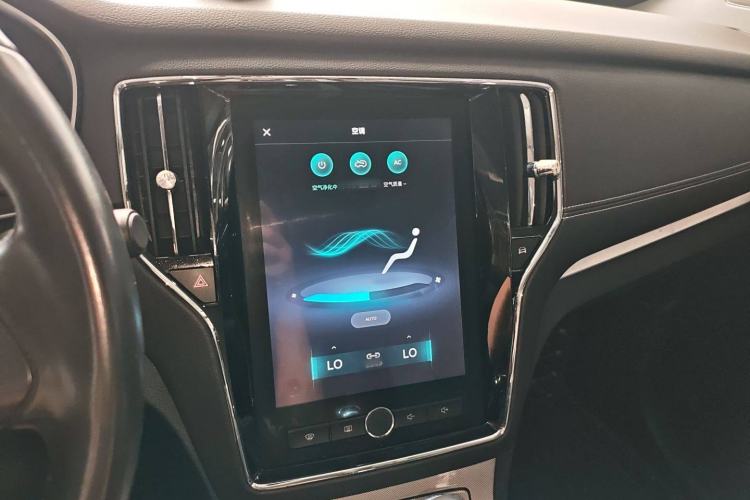 Used Roewe RX5 New Energy 2019 eRX5 50T Internet-Enhanced Flagship Edition Audio And AC Panel