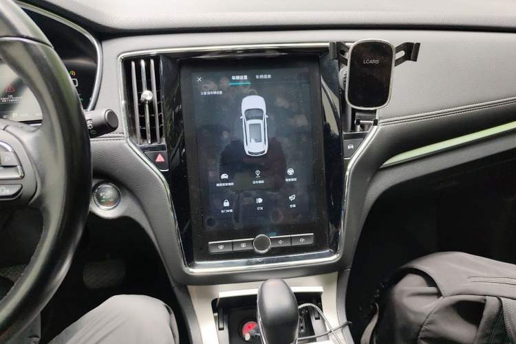 Used Roewe RX5 New Energy 2019 eRX5 50T Internet-Enhanced Flagship Edition Audio And AC Panel