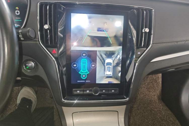 Used Roewe RX5 New Energy 2019 eRX5 50T Internet-Enhanced Flagship Edition Audio And AC Panel