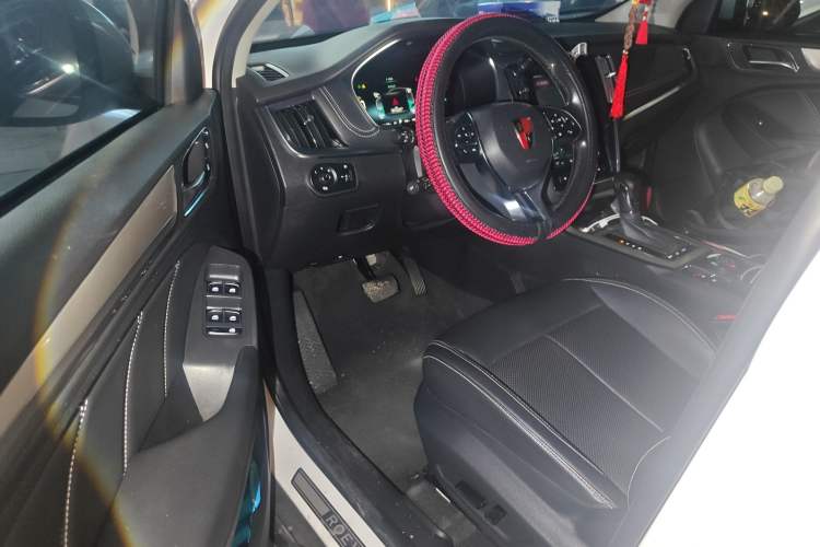 Used Roewe RX5 New Energy 2019 eRX5 50T Internet-Enhanced Flagship Edition Driver Seat