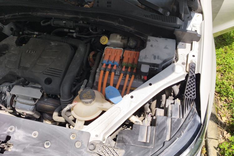 Used Roewe RX5 New Energy 2019 eRX5 50T Internet Superior Smart Edition Engine Bay Left