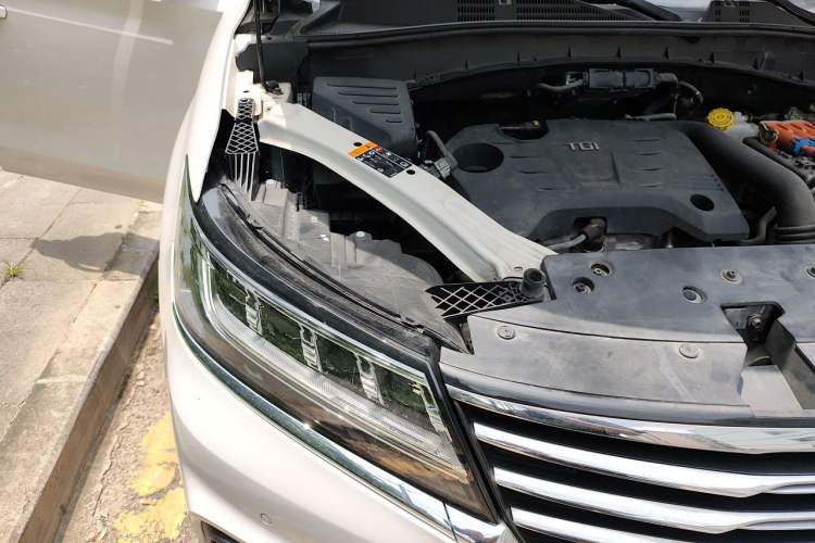 Used Roewe RX5 New Energy 2019 eRX5 50T Internet-Enhanced Flagship Edition Engine Bay Right