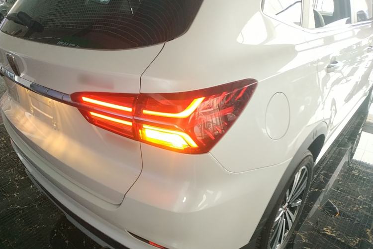 Used Roewe RX5 New Energy 2019 eRX5 50T Internet Superior Smart Edition Exterior 6