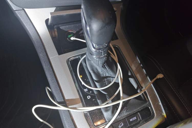 Used Roewe RX5 New Energy 2019 eRX5 50T Internet-Enhanced Flagship Edition Gear Lever