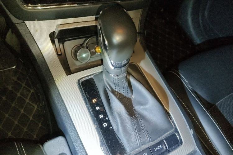 Used Roewe RX5 New Energy 2019 eRX5 50T Internet-Enhanced Flagship Edition Gear Lever
