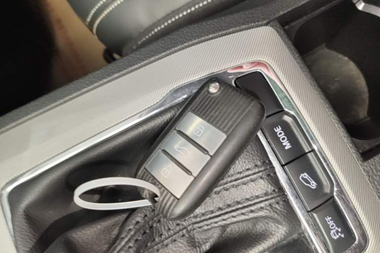 Used Roewe RX5 New Energy 2019 eRX5 50T Internet-Enhanced Flagship Edition Interior 1