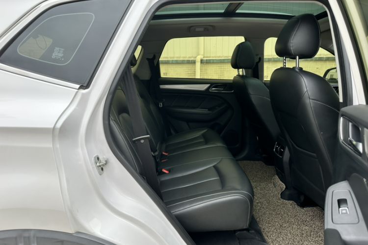 Used Roewe RX5 New Energy 2019 eRX5 50T Internet-Enhanced Flagship Edition Interior 1
