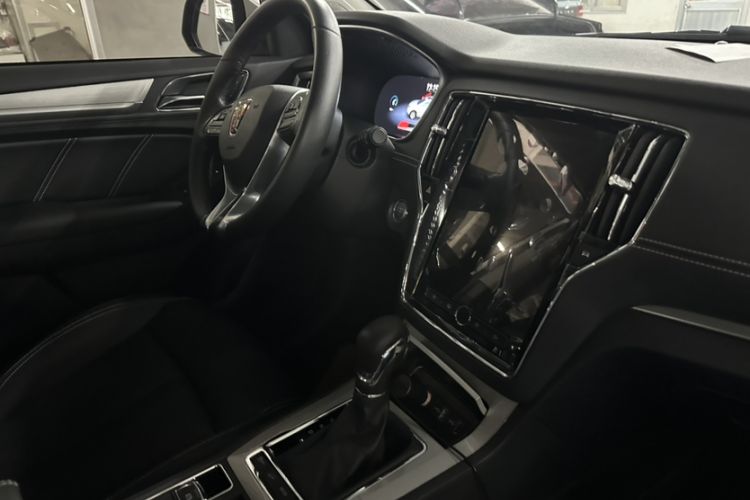 Used Roewe RX5 New Energy 2019 eRX5 50T Internet-Enhanced Flagship Edition Interior 10