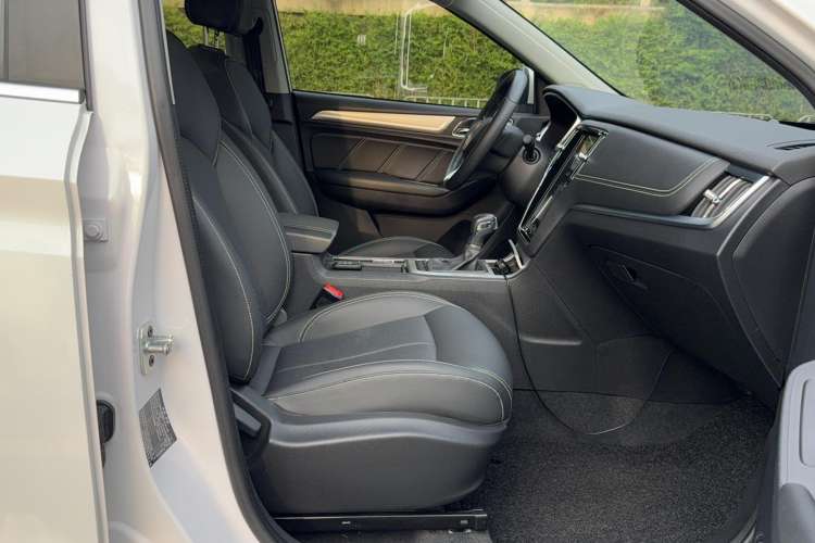 Used Roewe RX5 New Energy 2019 eRX5 50T Internet-Enhanced Flagship Edition Right Front Seat