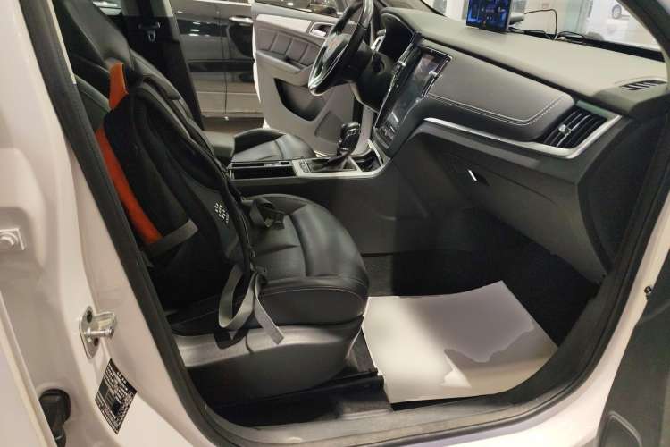 Used Roewe RX5 New Energy 2019 eRX5 50T Internet-Enhanced Flagship Edition Right Front Seat