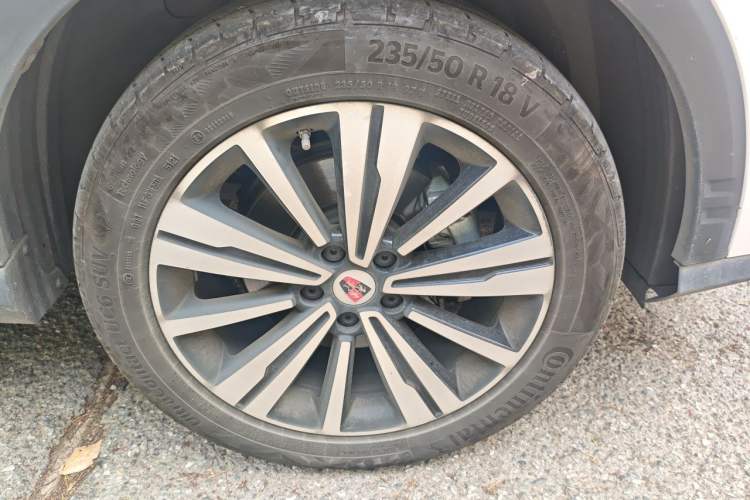 Used Roewe RX5 New Energy 2019 eRX5 50T Internet-Enhanced Flagship Edition Right Front Wheel Hub