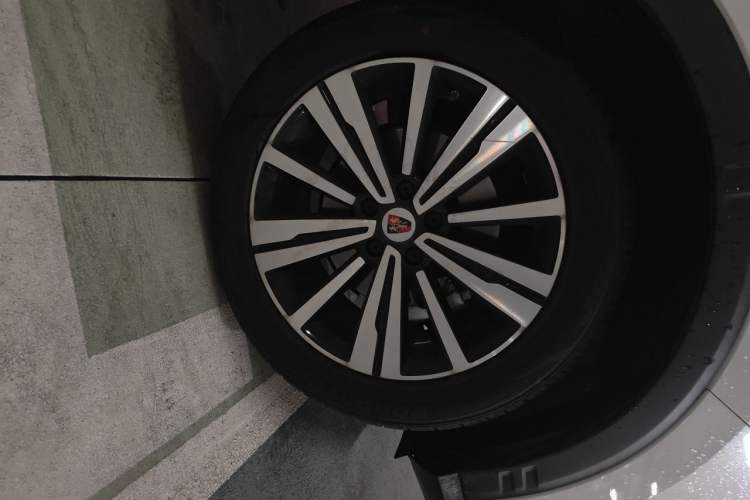 Used Roewe RX5 New Energy 2019 eRX5 50T Internet-Enhanced Flagship Edition Right Front Wheel Hub