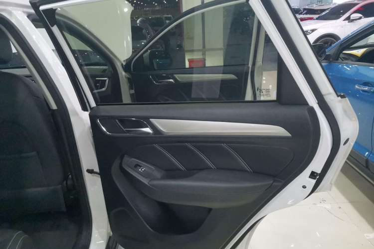 Used Roewe RX5 New Energy 2019 eRX5 50T Internet-Enhanced Flagship Edition Right Rear Door Interior