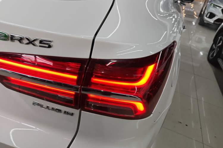 Used Roewe RX5 New Energy 2019 eRX5 50T Internet Superior Smart Edition Right Rear Taillight