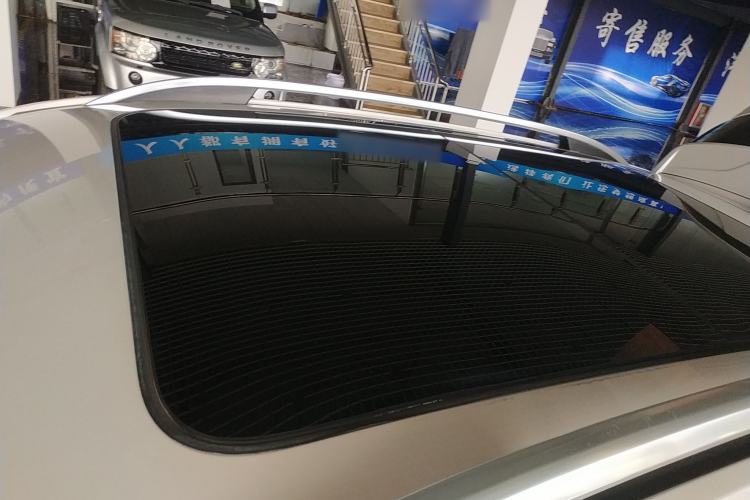 Used Roewe RX5 New Energy 2019 eRX5 50T Internet Superior Smart Edition Roof
