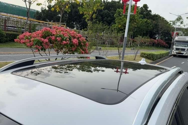 Used Roewe RX5 New Energy 2019 eRX5 50T Internet-Enhanced Flagship Edition Roof