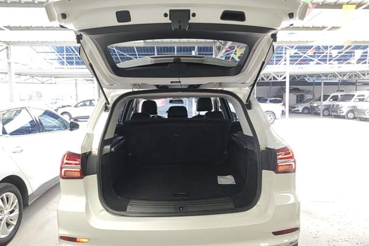 Used Roewe RX5 New Energy 2019 eRX5 50T Internet-Enhanced Flagship Edition Trunk