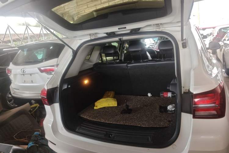 Used Roewe RX5 New Energy 2019 eRX5 50T Internet-Enhanced Flagship Edition Trunk
