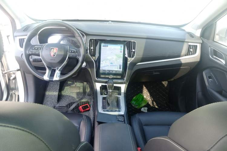 Used Roewe RX5 New Energy 2019 eRX5 50T Internet-Enhanced Flagship Edition Center Console