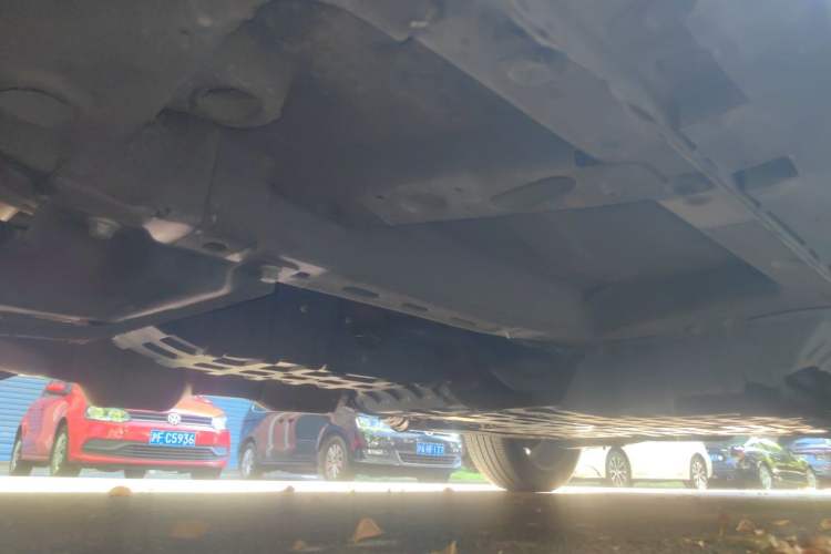 Used Roewe RX5 New Energy 2019 eRX5 50T 4G Connected Excellence Edition Chassis Front Left