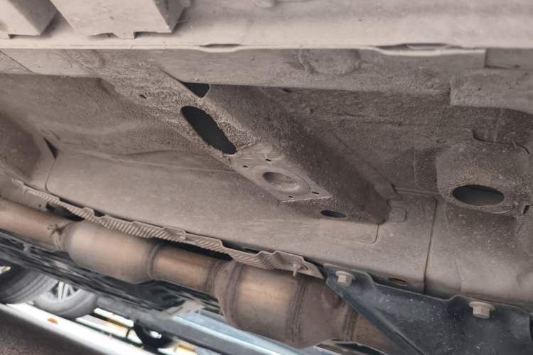 Used Roewe RX5 New Energy 2019 eRX5 50T 4G Connected Excellence Edition Chassis Front Right