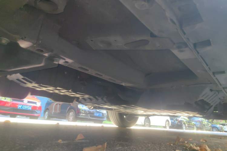 Used Roewe RX5 New Energy 2019 eRX5 50T 4G Connected Excellence Edition Chassis Front Right