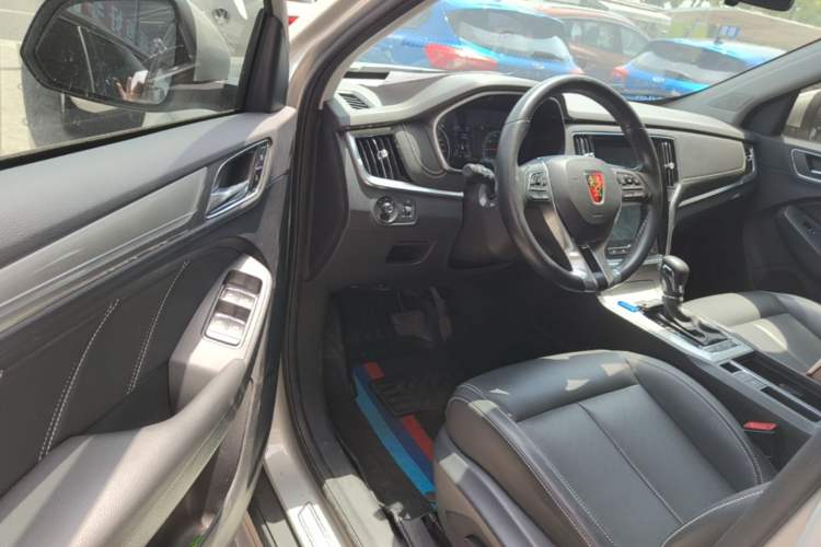 Used Roewe RX5 New Energy 2019 eRX5 50T 4G Connected Excellence Edition Driver Seat