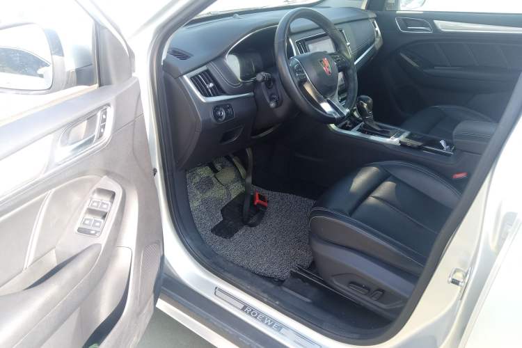 Used Roewe RX5 New Energy 2019 eRX5 50T Internet-Enhanced Flagship Edition Driver Seat