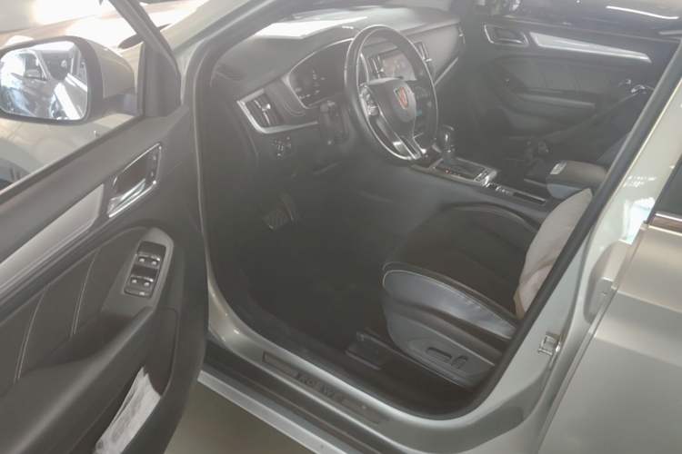 Used Roewe RX5 New Energy 2019 eRX5 50T Internet Superior Smart Edition Driver Seat