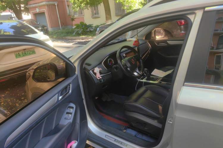 Used Roewe RX5 New Energy 2019 eRX5 50T 4G Connected Excellence Edition Driver Seat