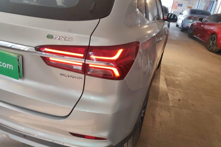 Used Roewe RX5 New Energy 2019 eRX5 50T Internet-Enhanced Flagship Edition Exterior 6