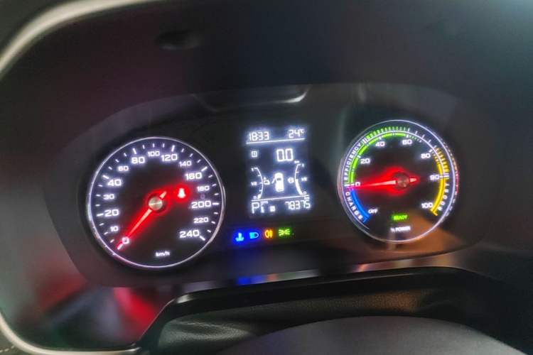 Used Roewe RX5 New Energy 2019 eRX5 50T 4G Connected Excellence Edition Instrument Cluster