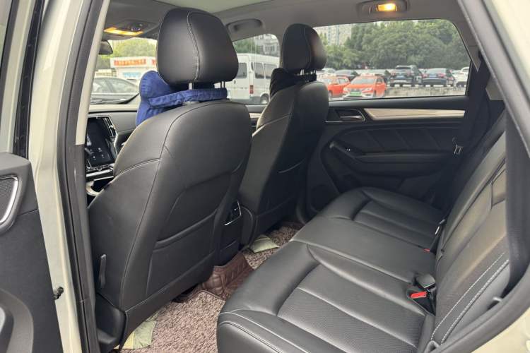 Used Roewe RX5 New Energy 2019 eRX5 50T Internet-Enhanced Flagship Edition Interior 6