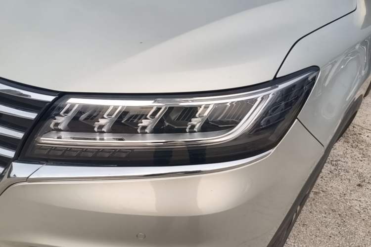 Used Roewe RX5 New Energy 2019 eRX5 50T Internet-Enhanced Flagship Edition Left Front Headlight
