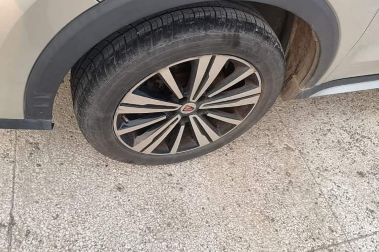 Used Roewe RX5 New Energy 2019 eRX5 50T Internet-Enhanced Flagship Edition Left Front Wheel Hub