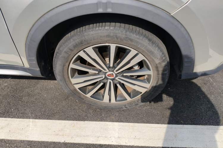Used Roewe RX5 New Energy 2019 eRX5 50T Internet-Enhanced Flagship Edition Right Front Wheel Hub