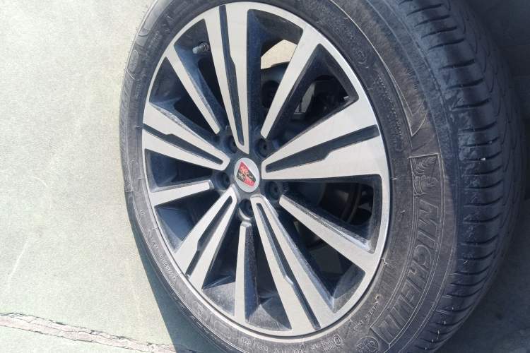 Used Roewe RX5 New Energy 2019 eRX5 50T Internet-Enhanced Flagship Edition Right Rear Wheel Hub