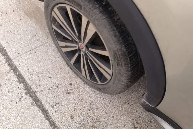 Used Roewe RX5 New Energy 2019 eRX5 50T Internet-Enhanced Flagship Edition Right Rear Wheel Hub