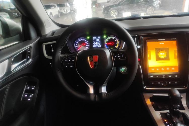 Used Roewe RX5 New Energy 2019 eRX5 50T 4G Connected Excellence Edition Steering Wheel