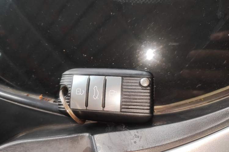 Used Roewe RX5 New Energy 2019 eRX5 50T 4G Connected Excellence Edition Vehicle Key